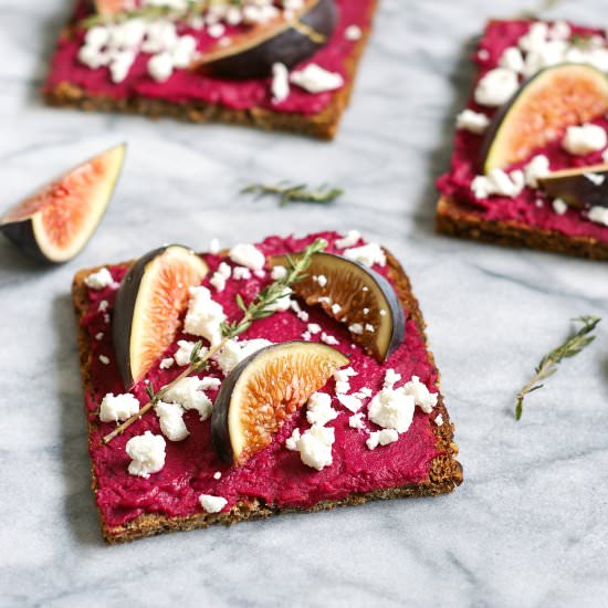 Beet hummus toast with figs - Recipe photo by chelseashealthykitchen