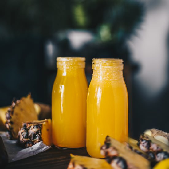Pineapple, Ginger & Lemon Juice - Recipe photo by nattwrobel
