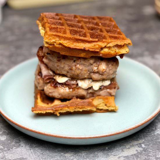Nate’s Breakfast Waffle Burger - Recipe photo by NatesFood