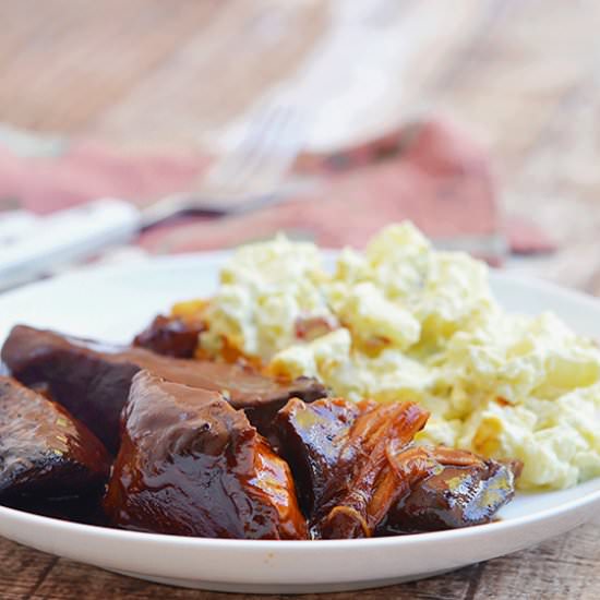 Slow Cooker BBQ Country Style Ribs - Recipe photo by onionringsandthings