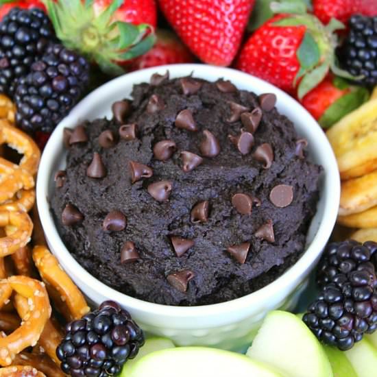 Clean Eating Brownie Batter Hummus - Recipe photo by happihomemade