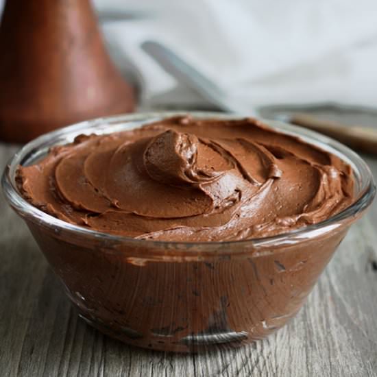 Classic Fudge Frosting - Recipe photo by dessarts