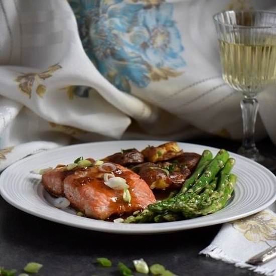 Maple Glazed Salmon - Recipe photo by shelovesbiscotti