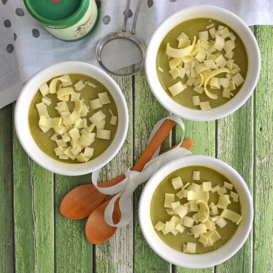 Matcha & White Chocolate Pots de Creme - Recipe photo by SweetCannela