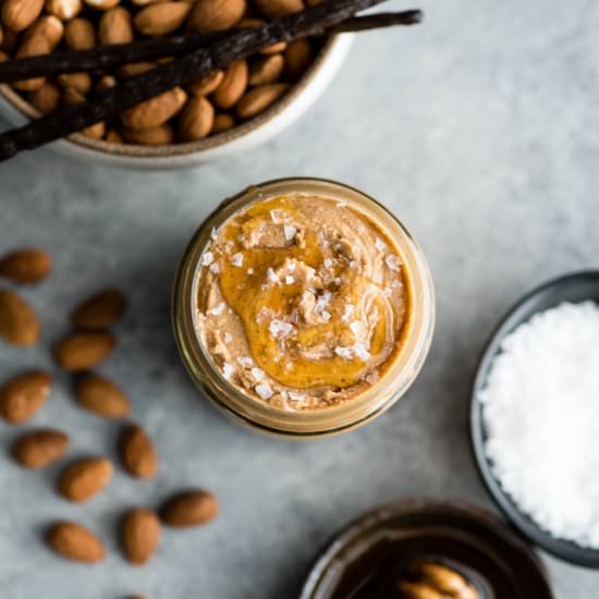 Homemade Vanilla Almond Butter - Recipe photo by JoyFoodSunshine