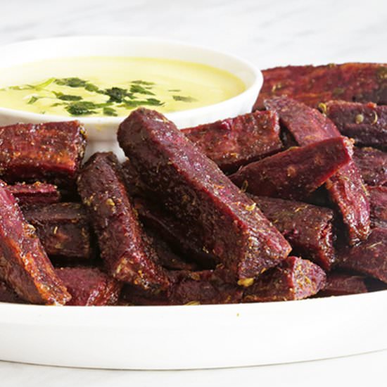 Spicy Purple Sweet Potato Fries - Recipe photo by dieTTaste