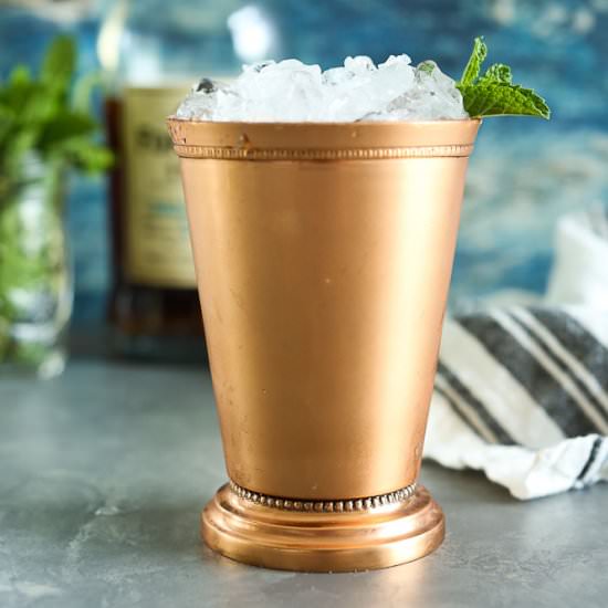 Classic Mint Julep - Recipe photo by Happy Healthy Mama