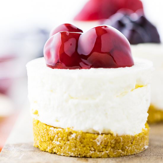 The Best No Bake Mini Cheesecakes - Recipe photo by theunlikelybaker