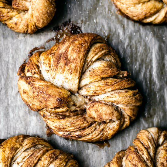 Vegan Cinnamon Cardamom Buns - Recipe photo by occasionallyeggs