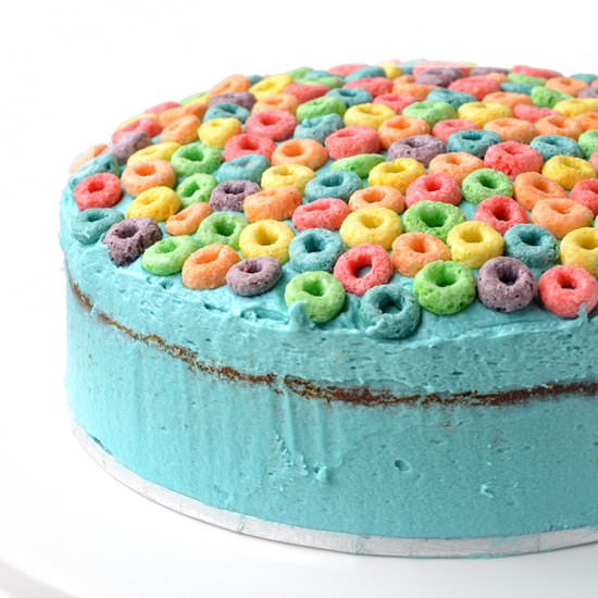 Froot Loop Cake - Recipe photo by Sweetest Menu