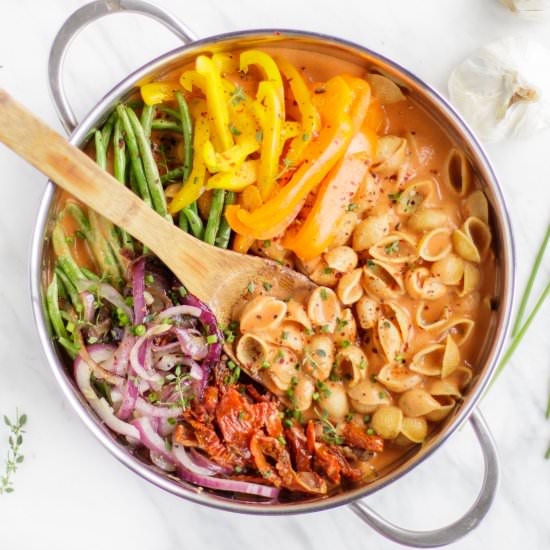 Vegan One Pot Pasta - Recipe photo by SunkissedKitchen