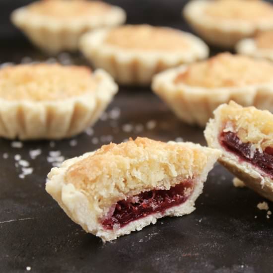 coconut tartlets - Recipe photo by christinascucina