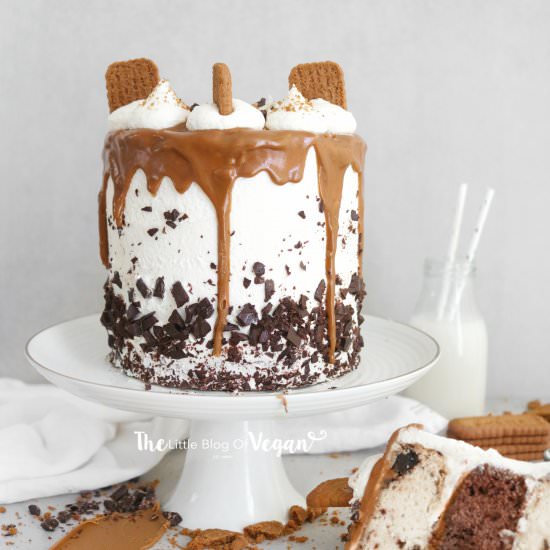 Choc chip biscoff cake - Recipe photo by The Little Blog of Vegan