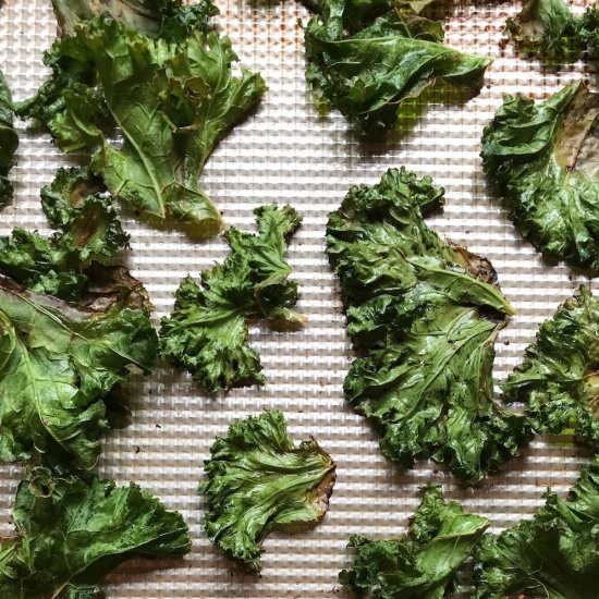 Basic Kale Chips - Recipe photo by goodwitchkitchen