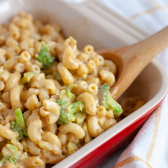 Creamy Vegan Macaroni and Cheese - Recipe photo by wellvegan
