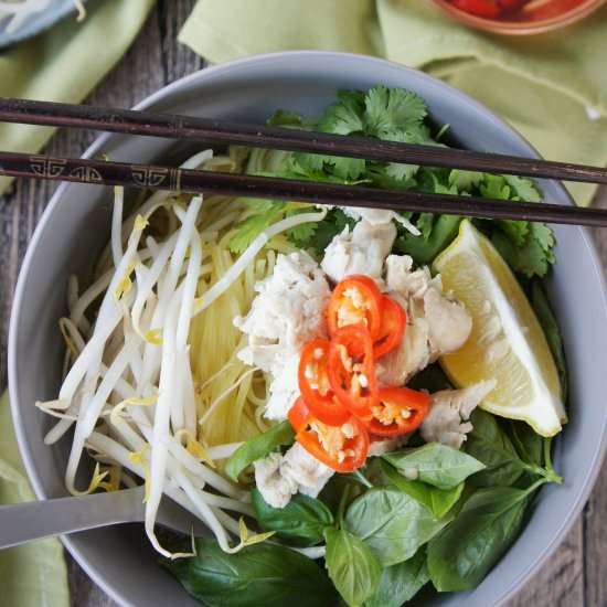 Chicken Noodle Bowl - Recipe photo by SweetCaramelSunday