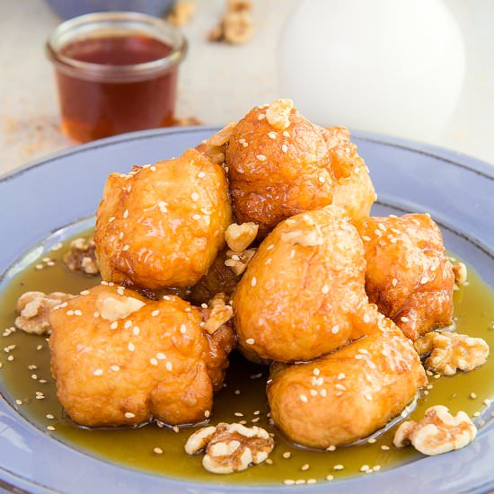LOUKOUMADES – GREEK HONEY BALLS - Recipe photo by Philosokitchen