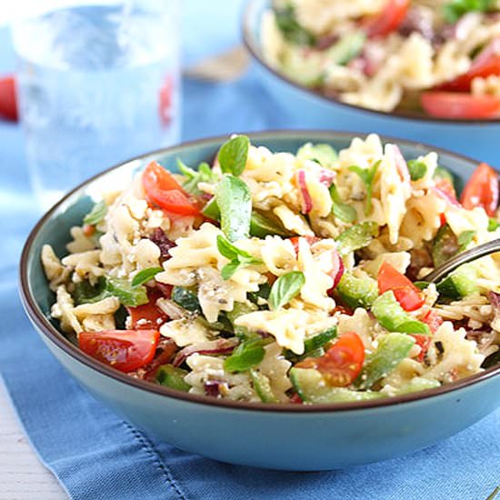 Greek Pasta Salad - Recipe photo by adinutza