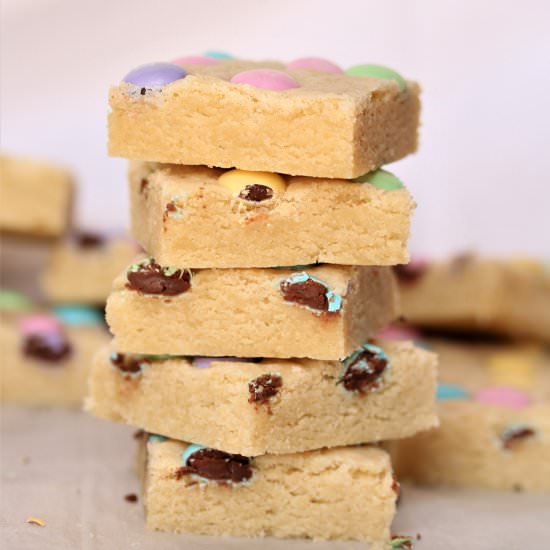 M&M Sugar Cookie Bars - Recipe photo by tms1