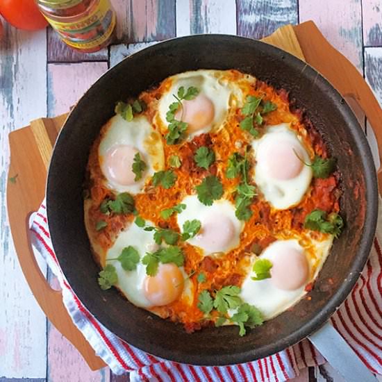 Classic Shakshuka - Recipe photo by thepintertestkitchen