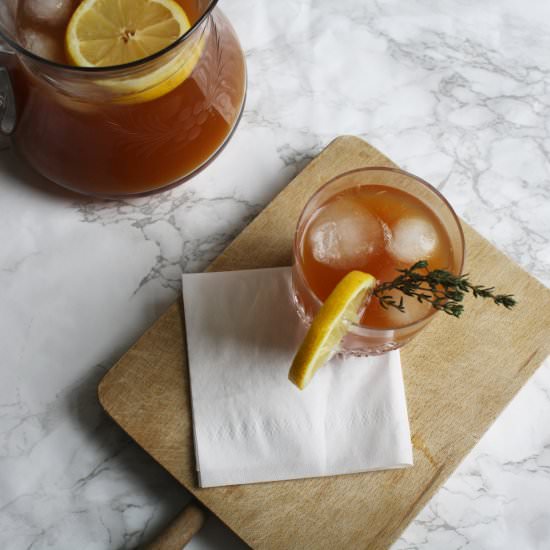 Peach ice tea - Recipe photo by wishtodish