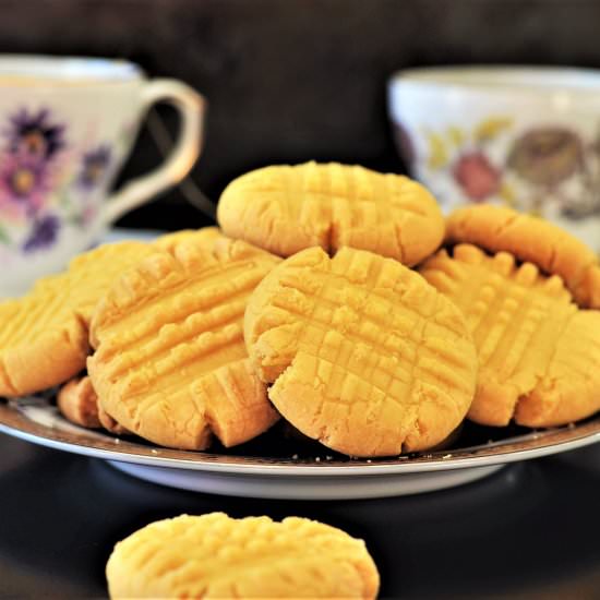Crispy & Crunchy Custard Cookies - Recipe photo by foodiesterminal