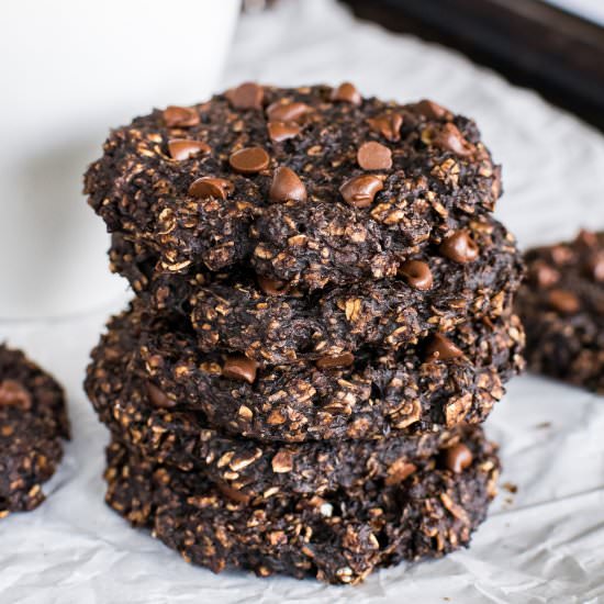 Banana Chocolate Chip Breakfast Cookies - Recipe photo by FoodFanatical
