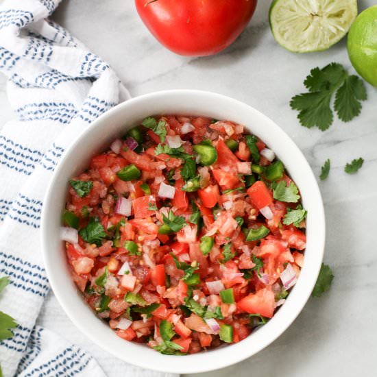 Fresh Tomato Salsa - Recipe photo by pinch of parsley