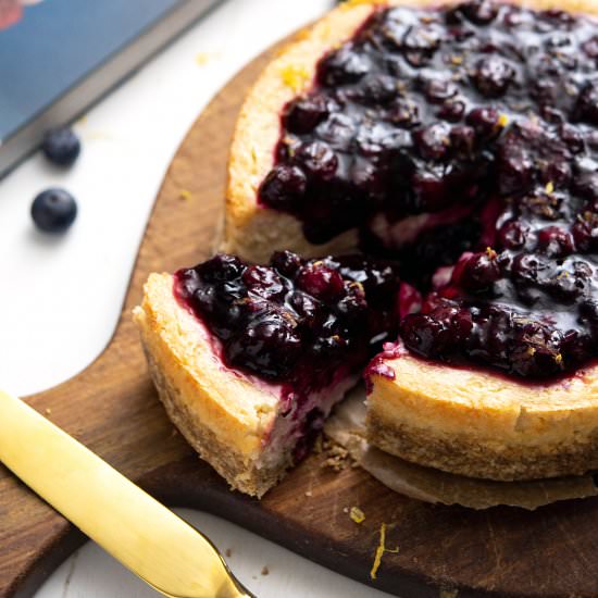 Vegan Baked Blueberry Cheesecake - Recipe photo by Vegan Yack Attack