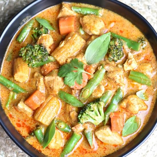 Thai Massaman Curry - Recipe photo by Spice Cravings