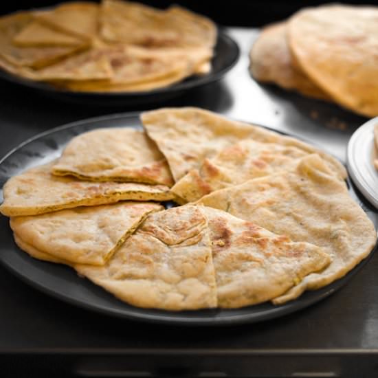 Dal Puri Roti with Tamarind Sauce - Recipe photo by BitterSweet