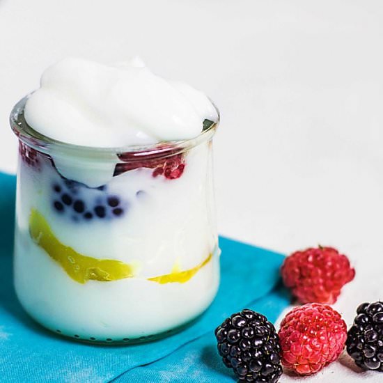 Lemon Berry Yogurt Parfait - Recipe photo by seductioninkitchen