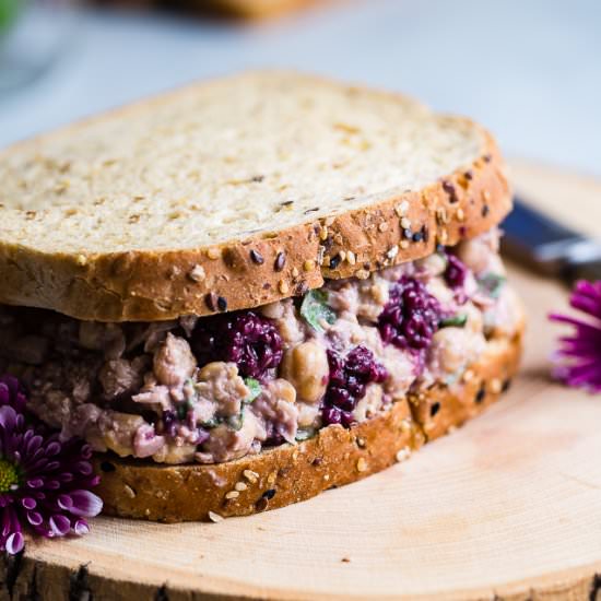 Blackberry Basil Chickpea Salad - Recipe photo by foodfaithfitness