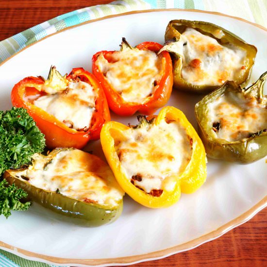 Pulled pork stuffed peppers - Recipe photo by littlebitrecipes
