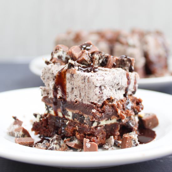 Oreo Candy Bar Brownies - Recipe photo by mysimplysweetlife