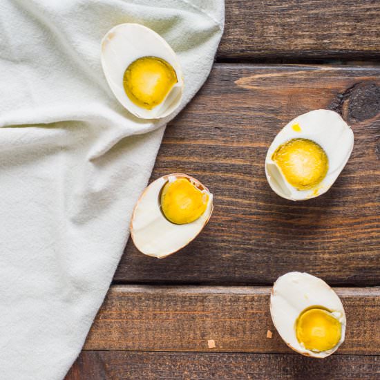 HOMEMADE SALTED EGG - Recipe photo by choochoocachew