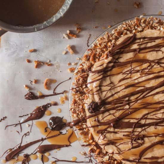 Peanut Butter Pretzel Pie - Recipe photo by DomesticBatchAsh