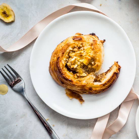 Banana Dulce de Leche Danishes - Recipe photo by rhubarbandcod