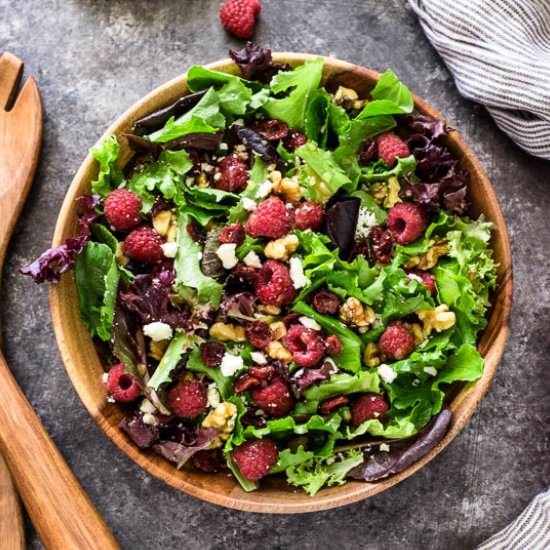 Baby Lettuce Salad with Raspberries - Recipe photo by flavorthemoments
