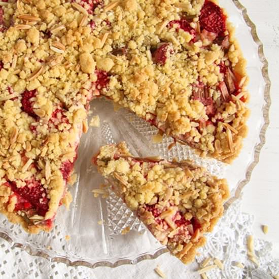 Strawberry Rhubarb Pie - Recipe photo by adinutza