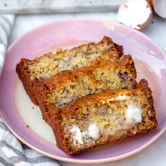 Salted Caramel Banana Bread - Recipe photo by confessionsofabakingqueen