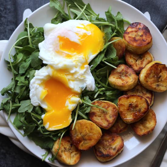 Eggs with Arugula & Plantains - Recipe photo by thatcleanlife