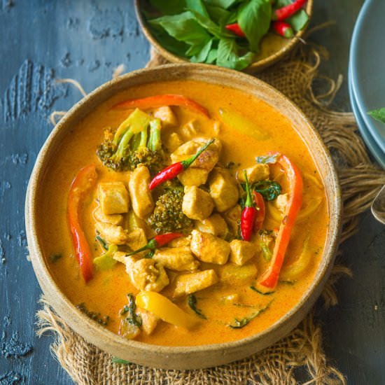 Thai Chicken Panang Curry - Recipe photo by Whiskaffair