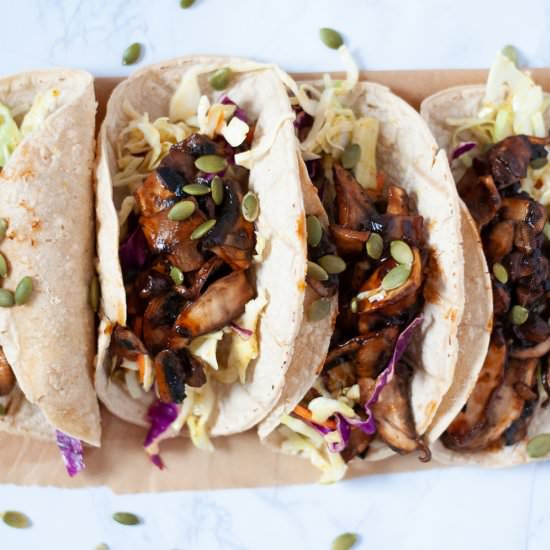 BBQ Pulled Portobello Tacos - Recipe photo by cozypeachkitchen