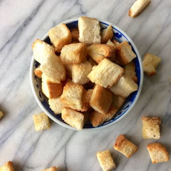 Homemade Croutons & Breadcrumbs - Recipe photo by flavorpalooza