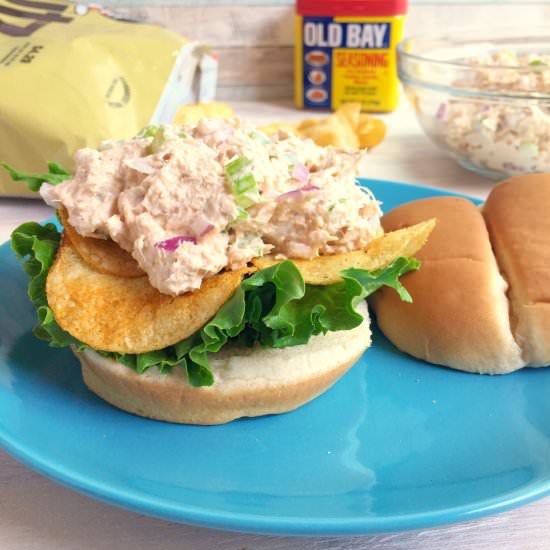 Chesapeake Tuna Salad Sandwich - Recipe photo by Theyummymuffin