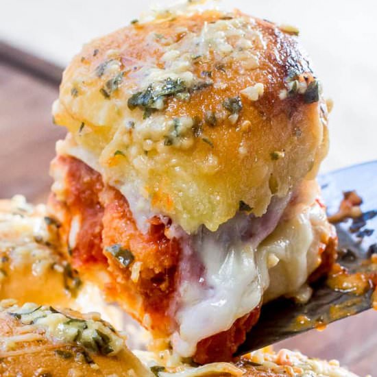 Chicken Parmesan Sliders - Recipe photo by Flavor Mosaic