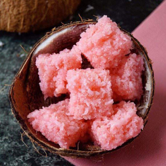 Coconut toffee - Recipe photo by Aromatic Essence