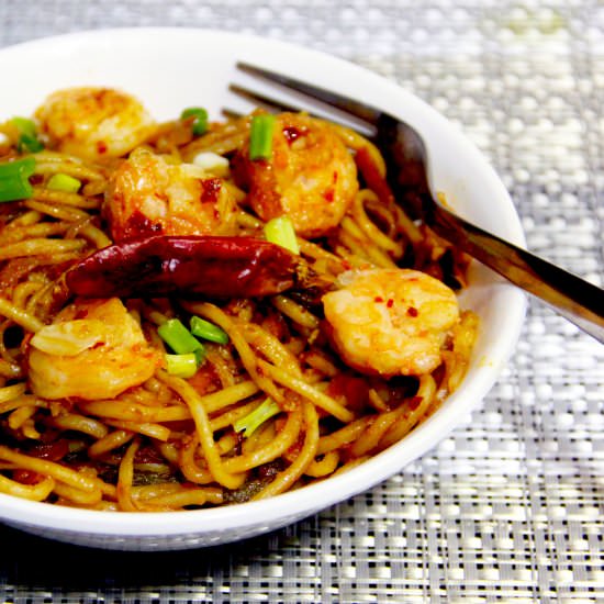 Prawns chilli garlic noodles - Recipe photo by Salonyscookbook