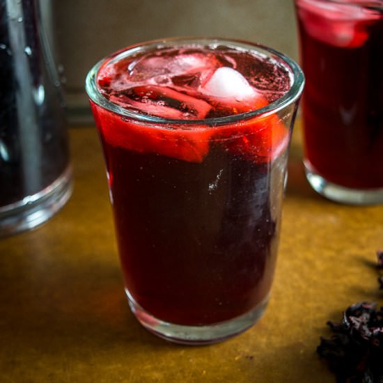 Agua de Jamaica - Recipe photo by MexicanPlease